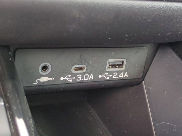 Used 2023 Subaru Outback Touring image 21