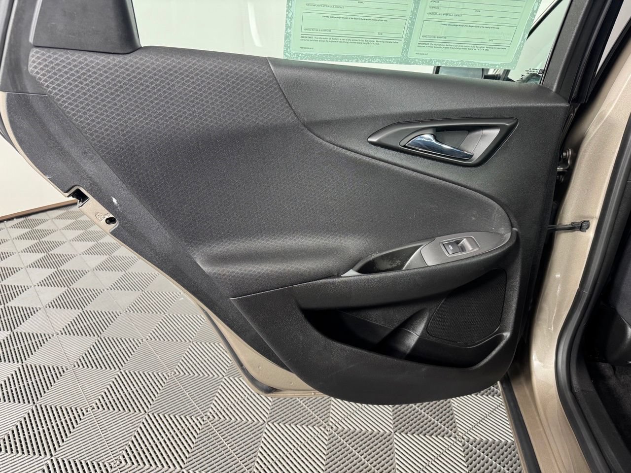 Used 2024 Chevrolet Malibu LT FWD image 28