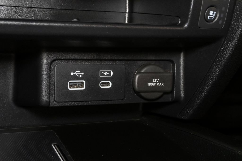 Used 2025 Honda Passport Black Edition image 24