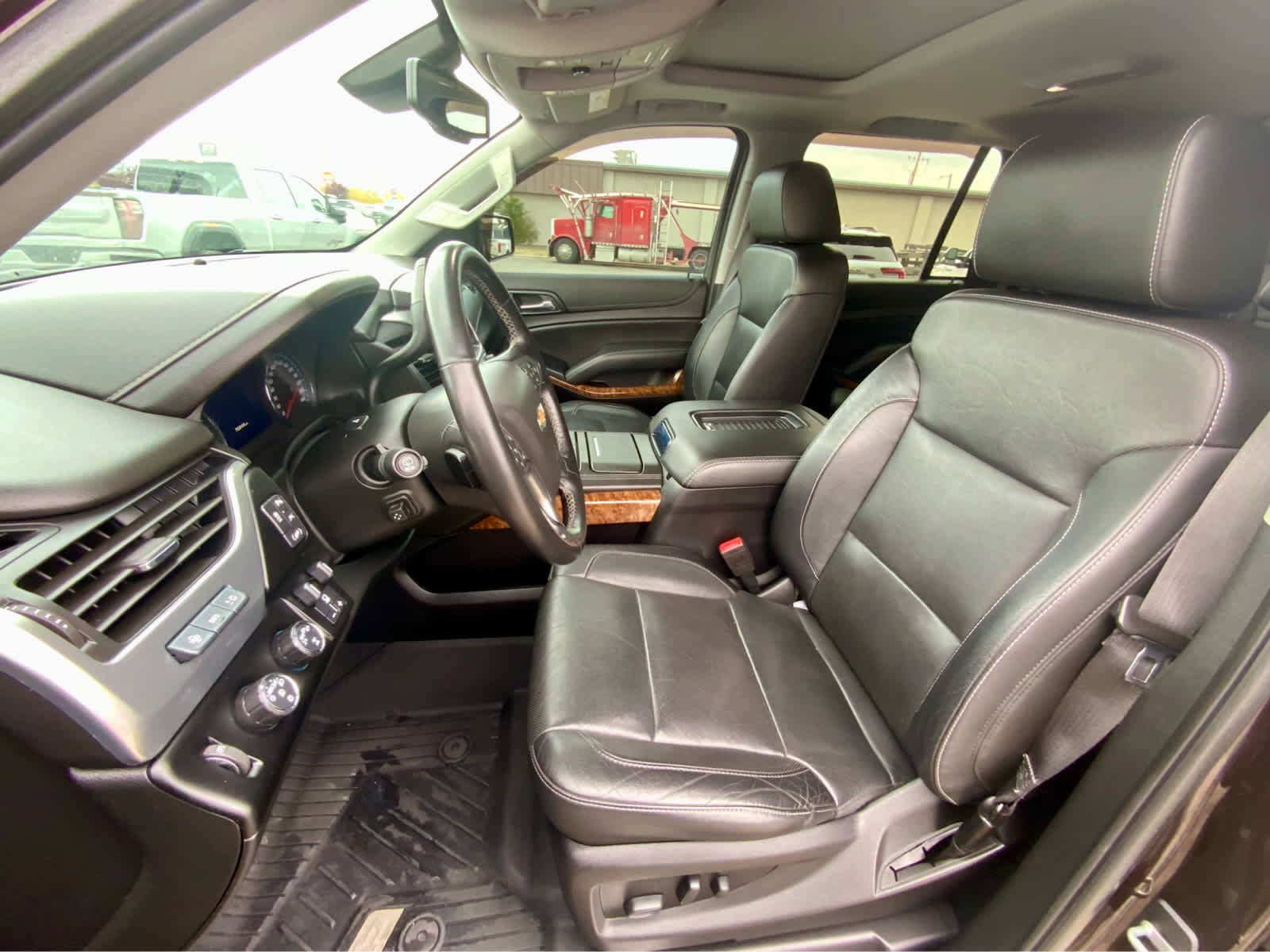 Used 2020 Chevrolet Tahoe Premier image 28