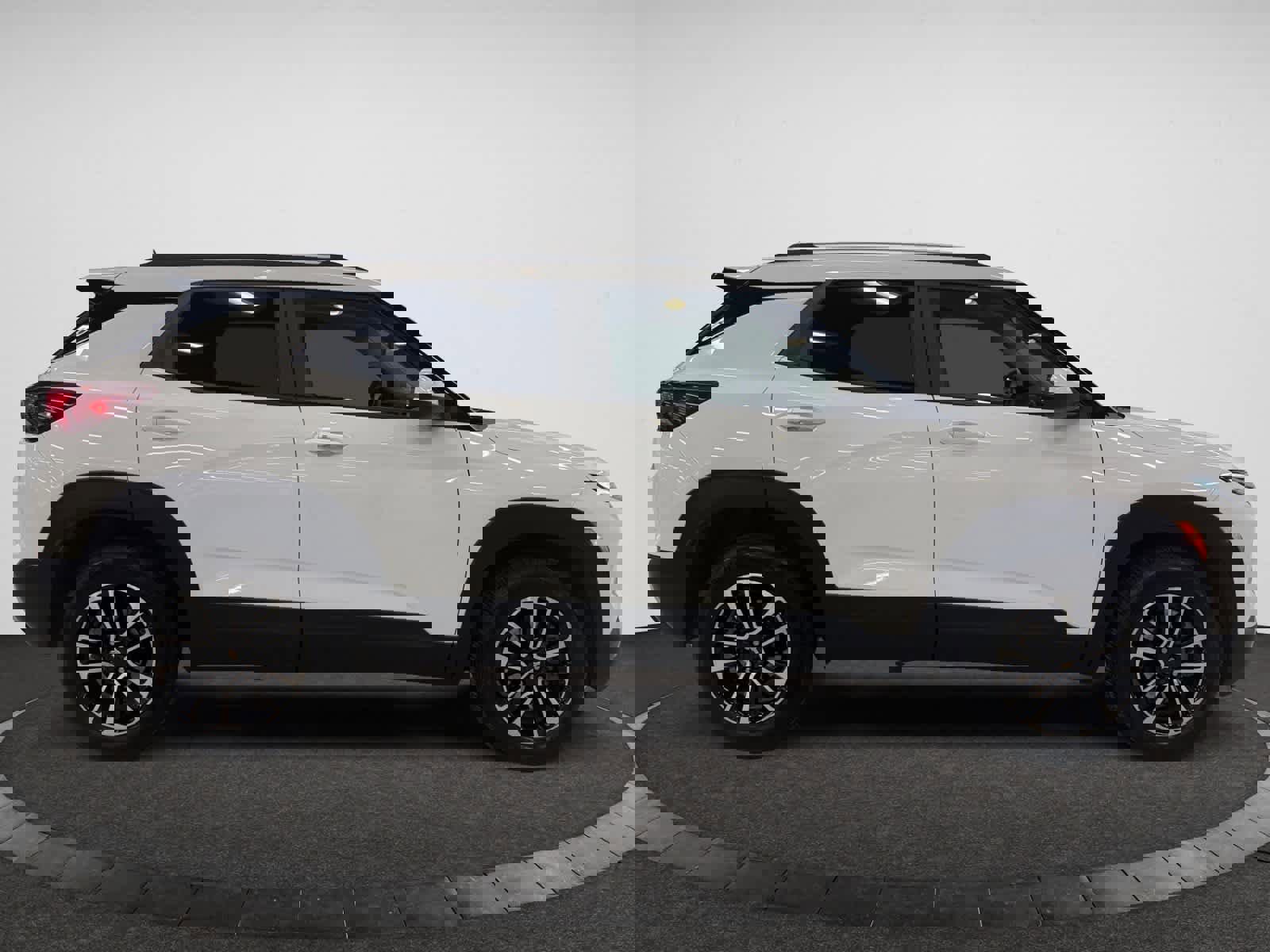 Used 2024 Chevrolet TrailBlazer LT image 9