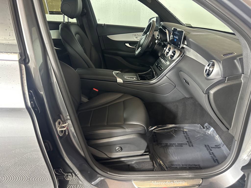 Certified 2022 Mercedes-Benz GLC 300 image 14