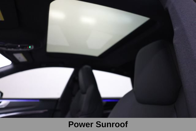 Used 2025 Audi RS 7 Performance AWD/4WD image 25