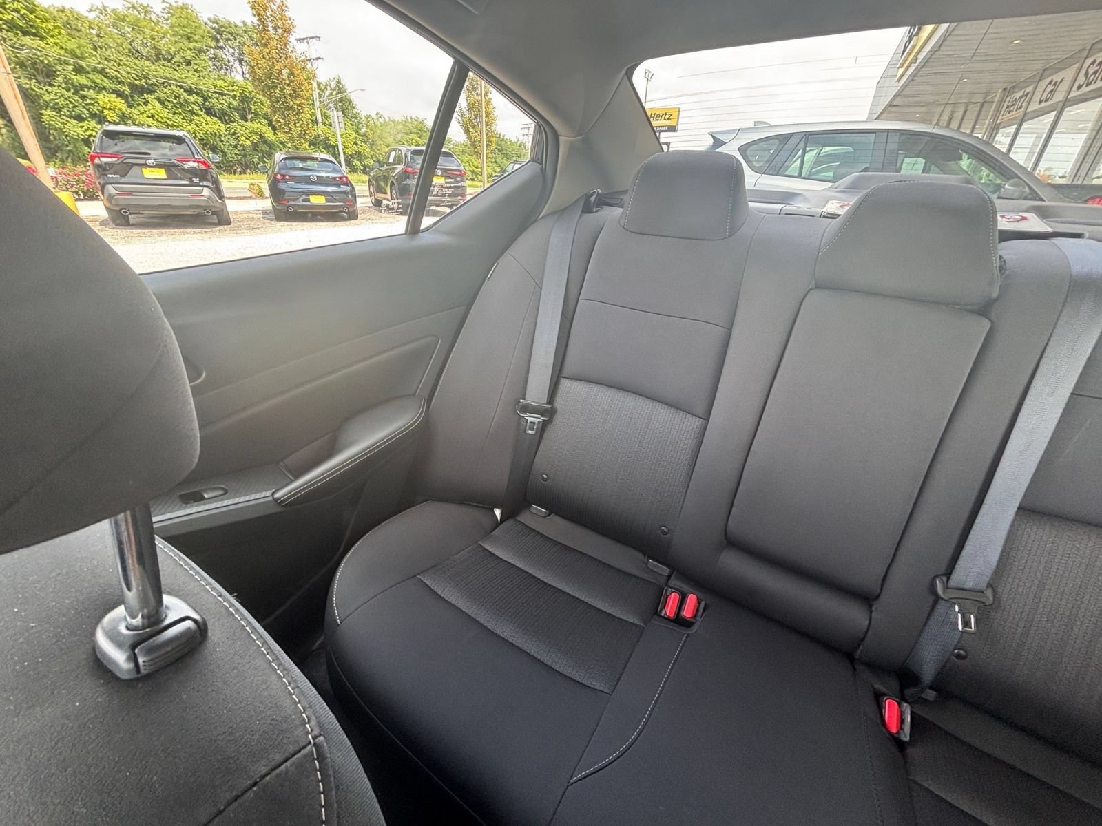 Used 2026 Nissan Altima 2.5 SV FWD image 34
