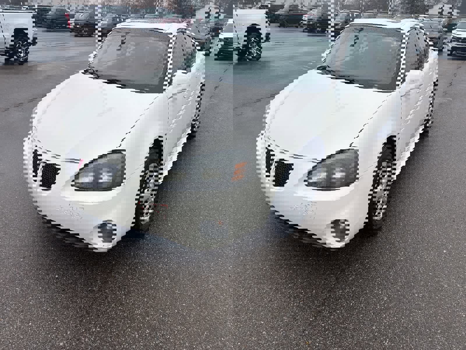 Used 2008 Pontiac Grand Prix w/ Premium Package video 1