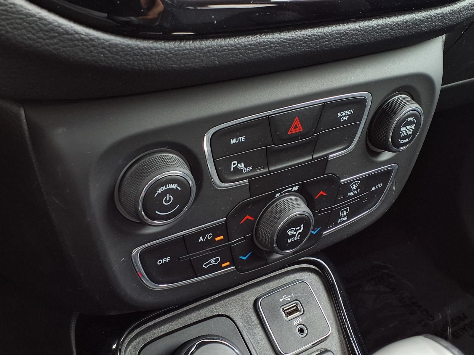 Used 2019 Jeep Compass Latitude AWD/4WD image 9
