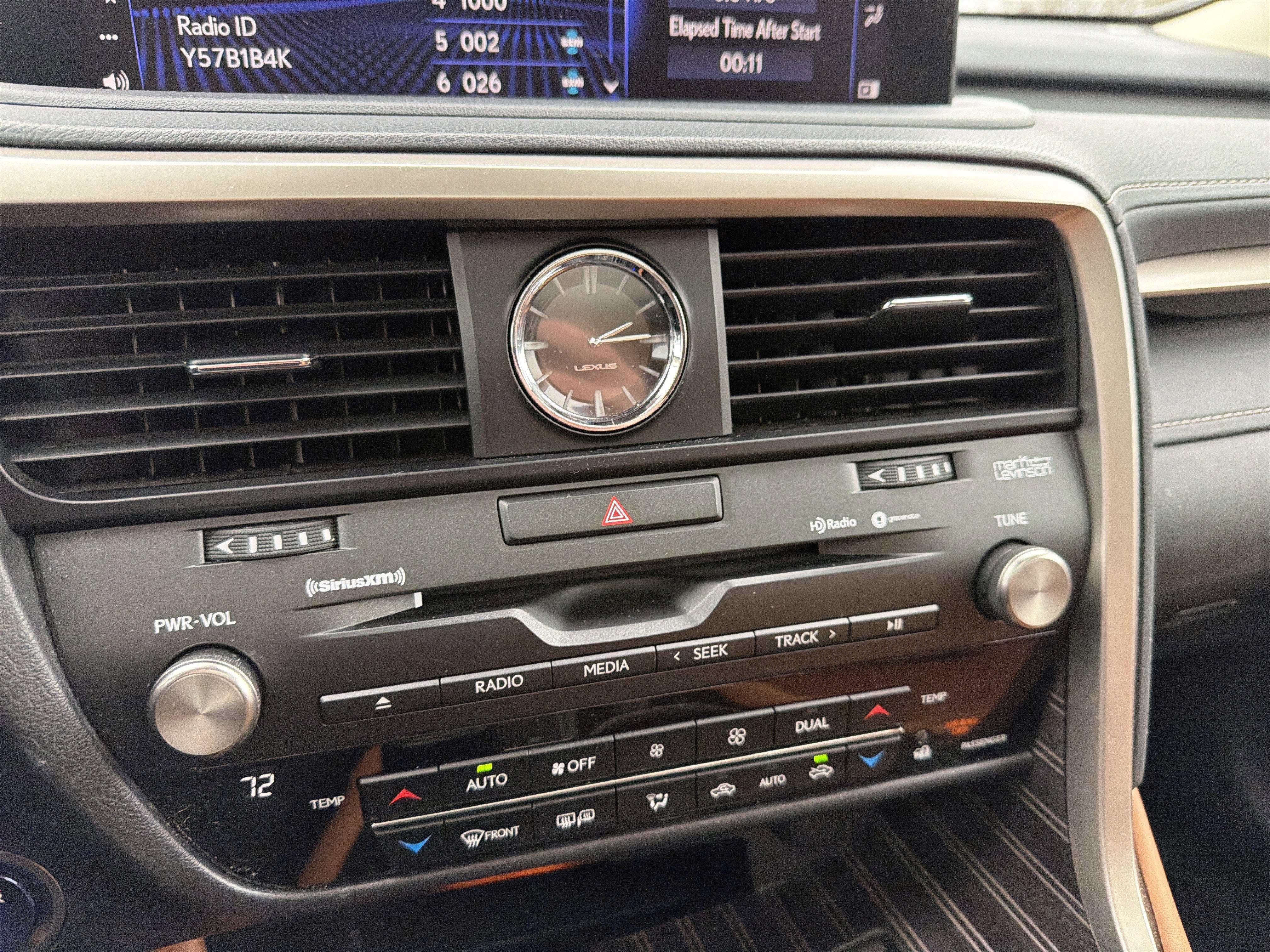 Used 2022 Lexus RX 450h AWD w/ Luxury Package image 56