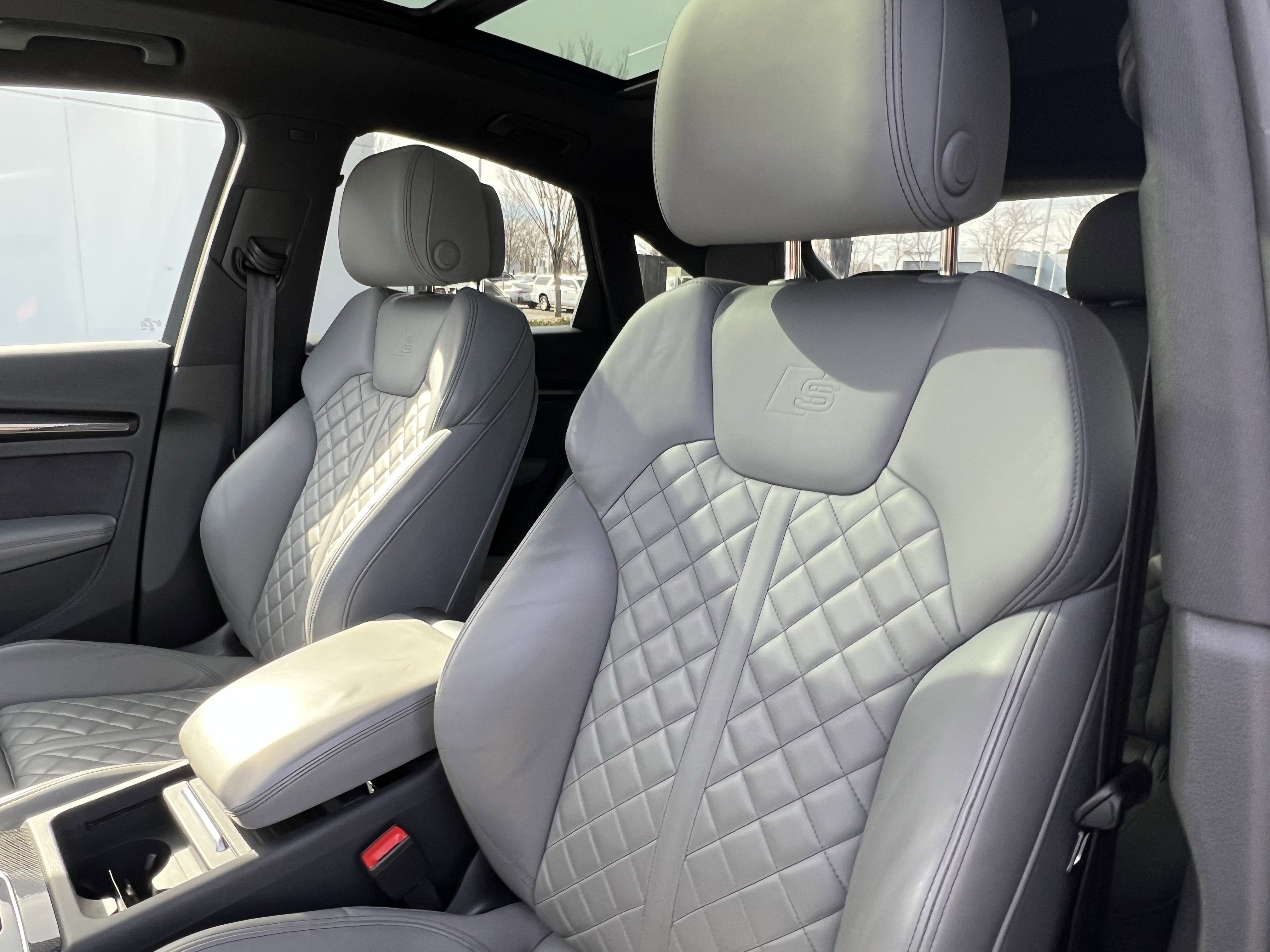 Certified 2023 Audi SQ5 Prestige image 16