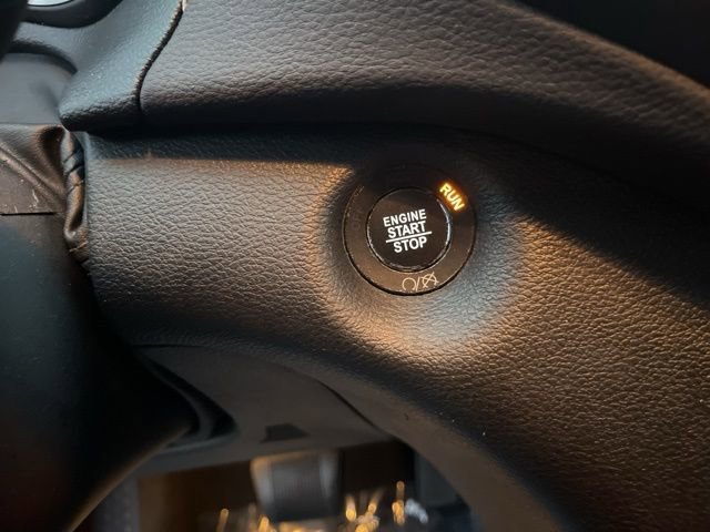 Used 2023 Jeep Cherokee Altitude Lux image 22