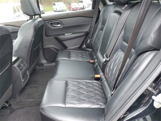 Used 2023 Nissan Rogue Platinum w/ Platinum Premium Package image 28