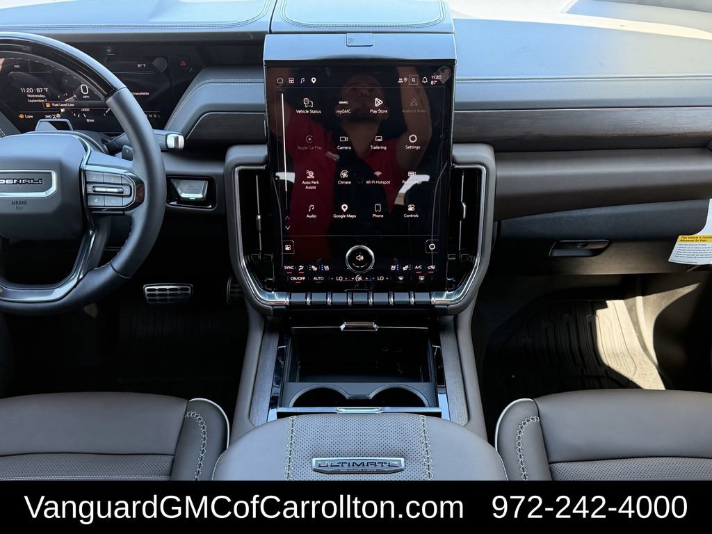 New 2026 GMC Yukon Denali Ultimate AWD/4WD image 13