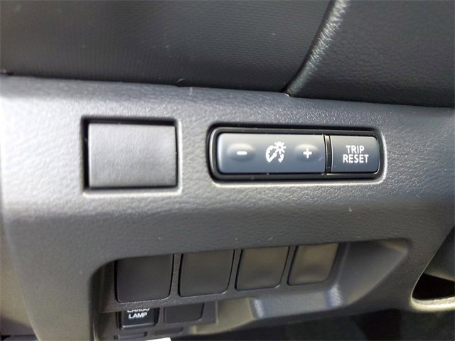 Used 2022 Nissan Frontier S image 27