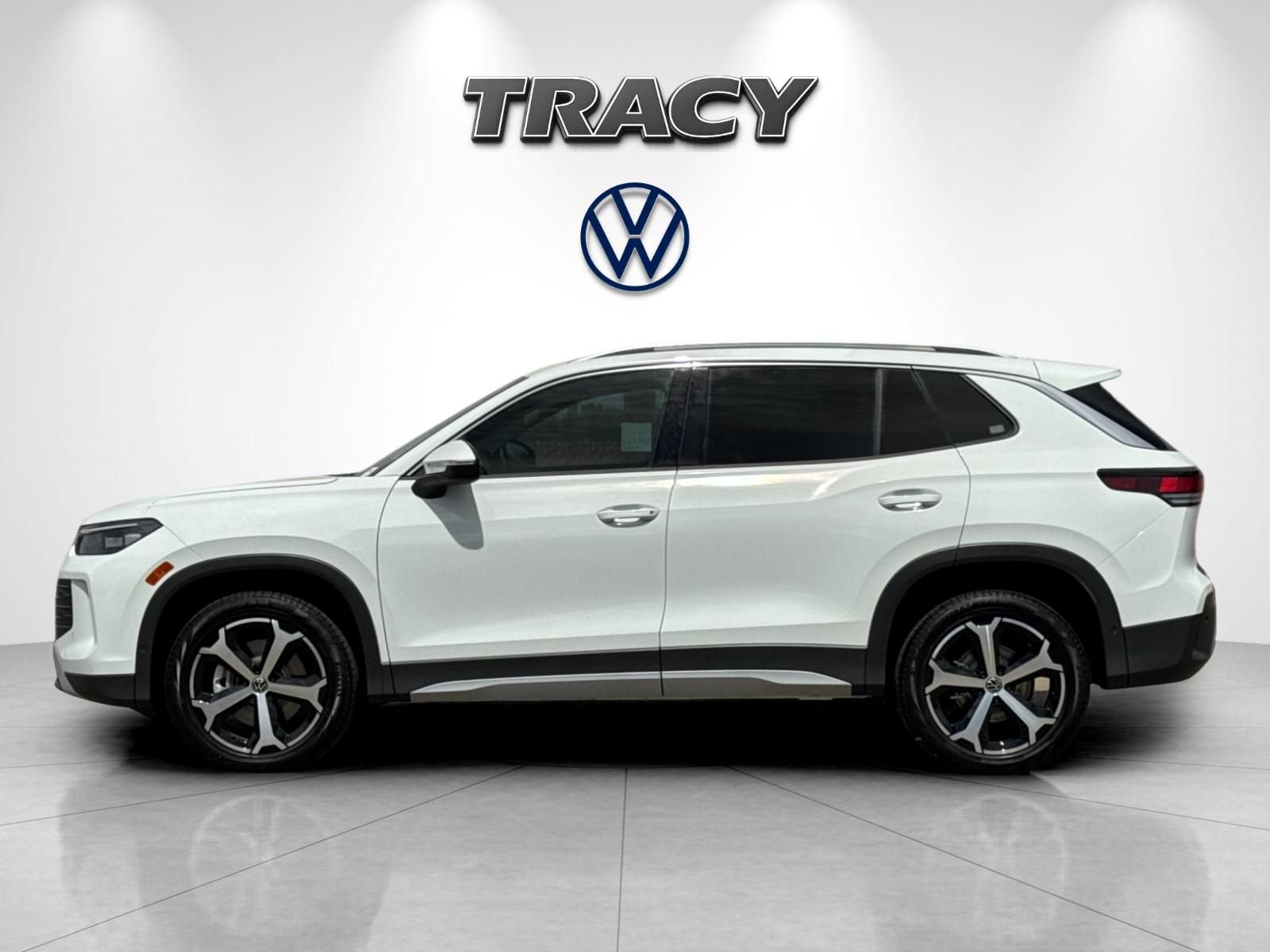 New 2026 Volkswagen Tiguan SE AWD/4WD image 7