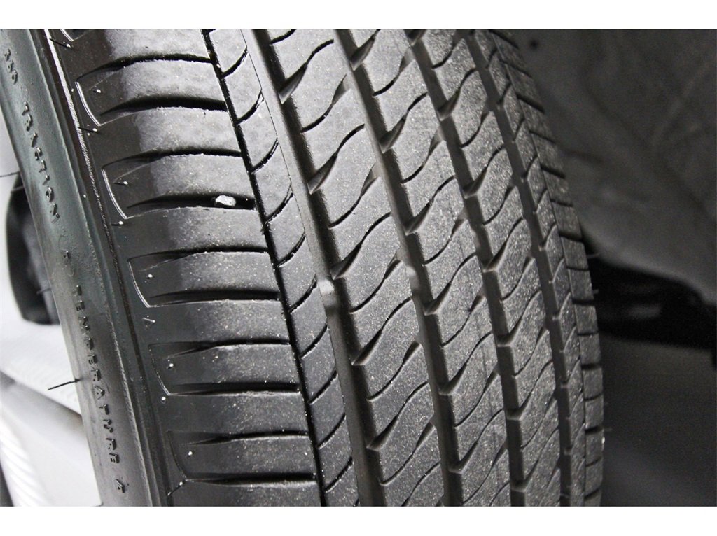 Used 2025 Nissan Kicks Play S image 52