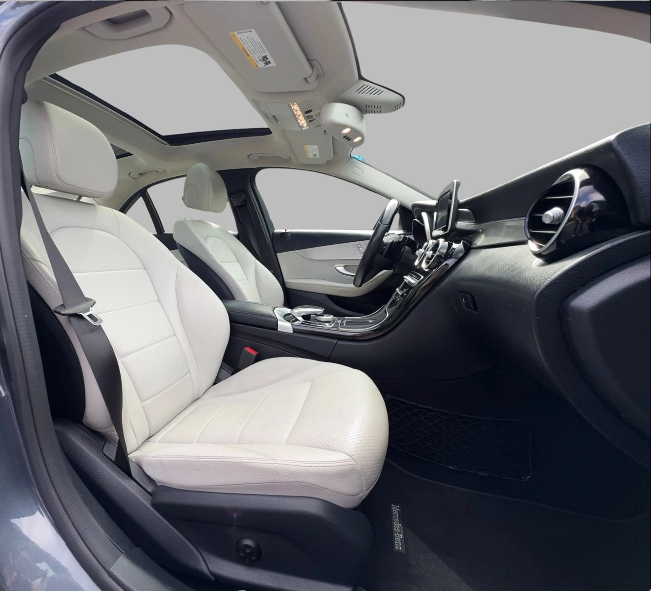 Used 2015 Mercedes-Benz C 300 4MATIC Sedan image 23