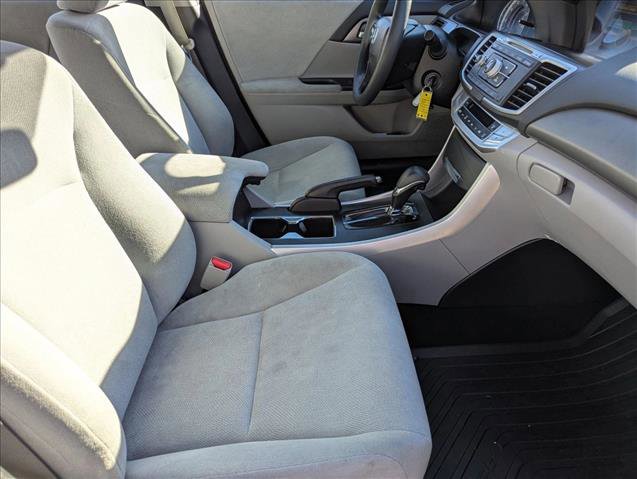 Used 2013 Honda Accord LX image 19
