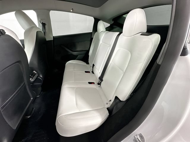 Used 2024 Tesla Model Y Performance AWD/4WD image 22