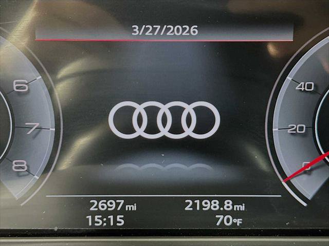 Certified 2025 Audi Q5 2.0T Premium Plus w/ Premium Plus Package AWD/4WD image 12