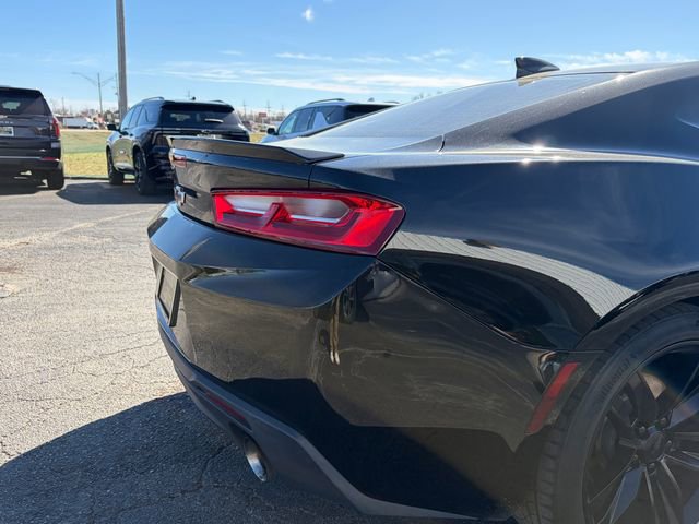 Used 2016 Chevrolet Camaro LT w/ RS Package image 6