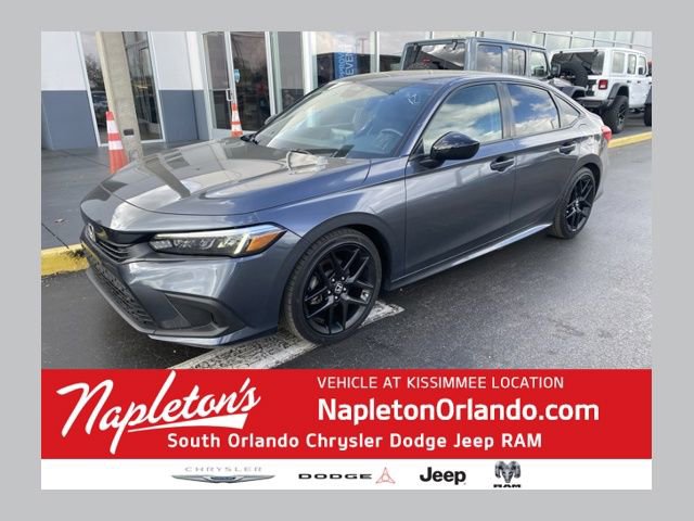 Used 2023 Honda Civic Sport image 1