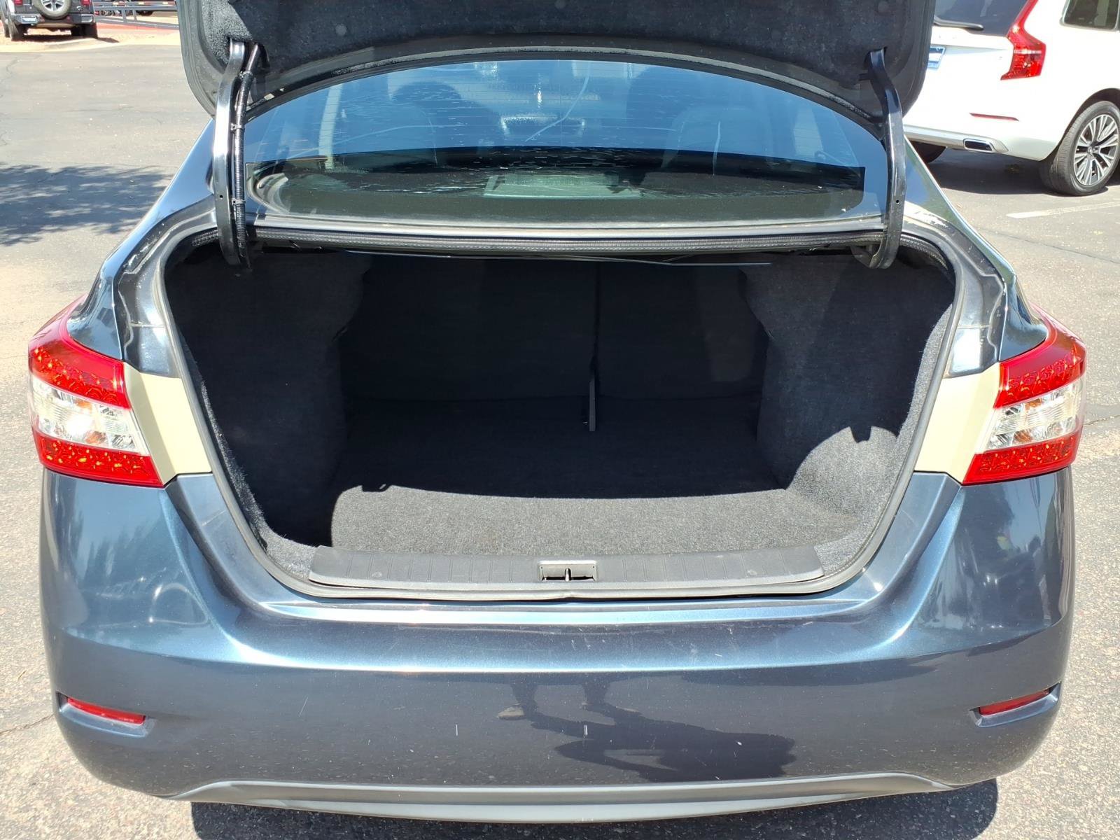 Used 2014 Nissan Sentra S FWD image 11