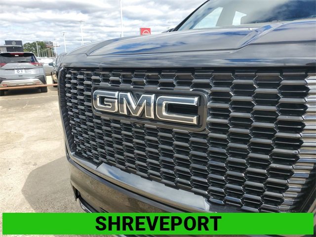 Used 2024 GMC Yukon XL Denali Ultimate image 32