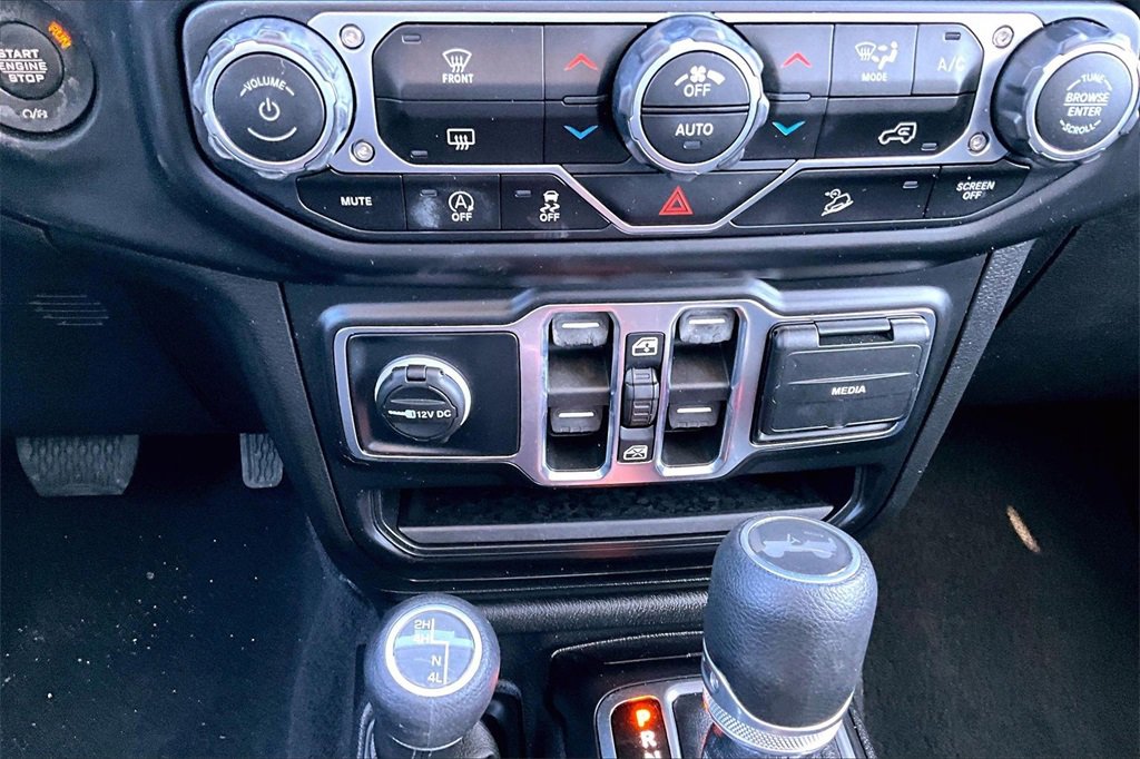 Used 2020 Jeep Wrangler Unlimited Sport S image 26