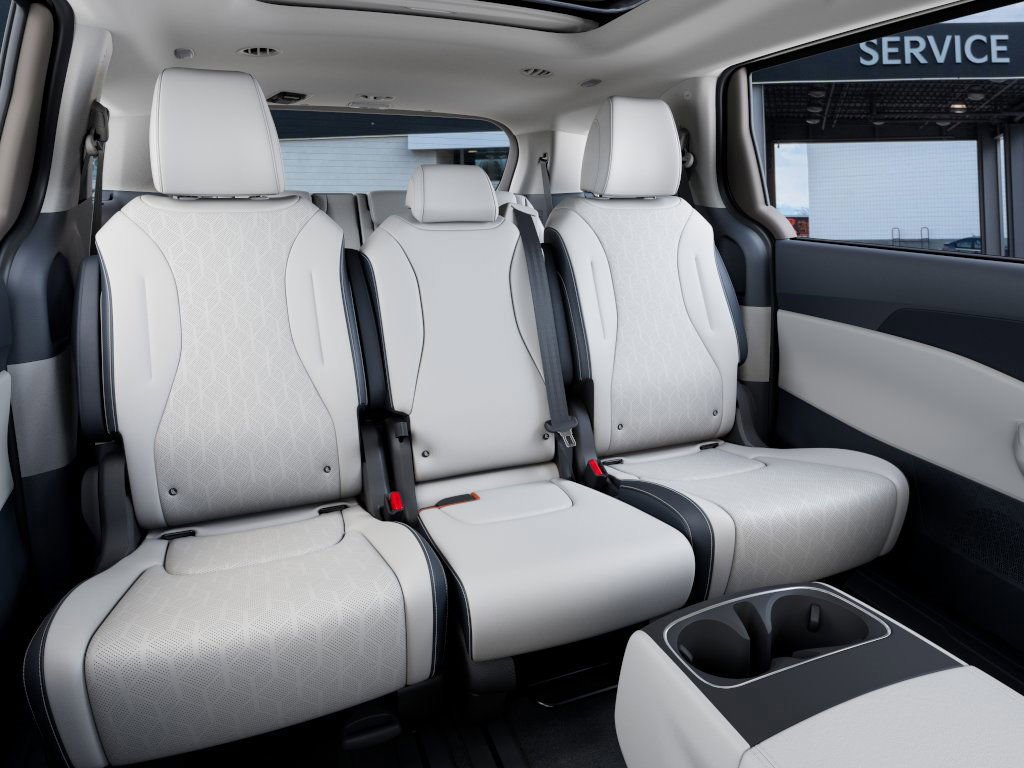 New 2026 Kia Carnival SX image 16