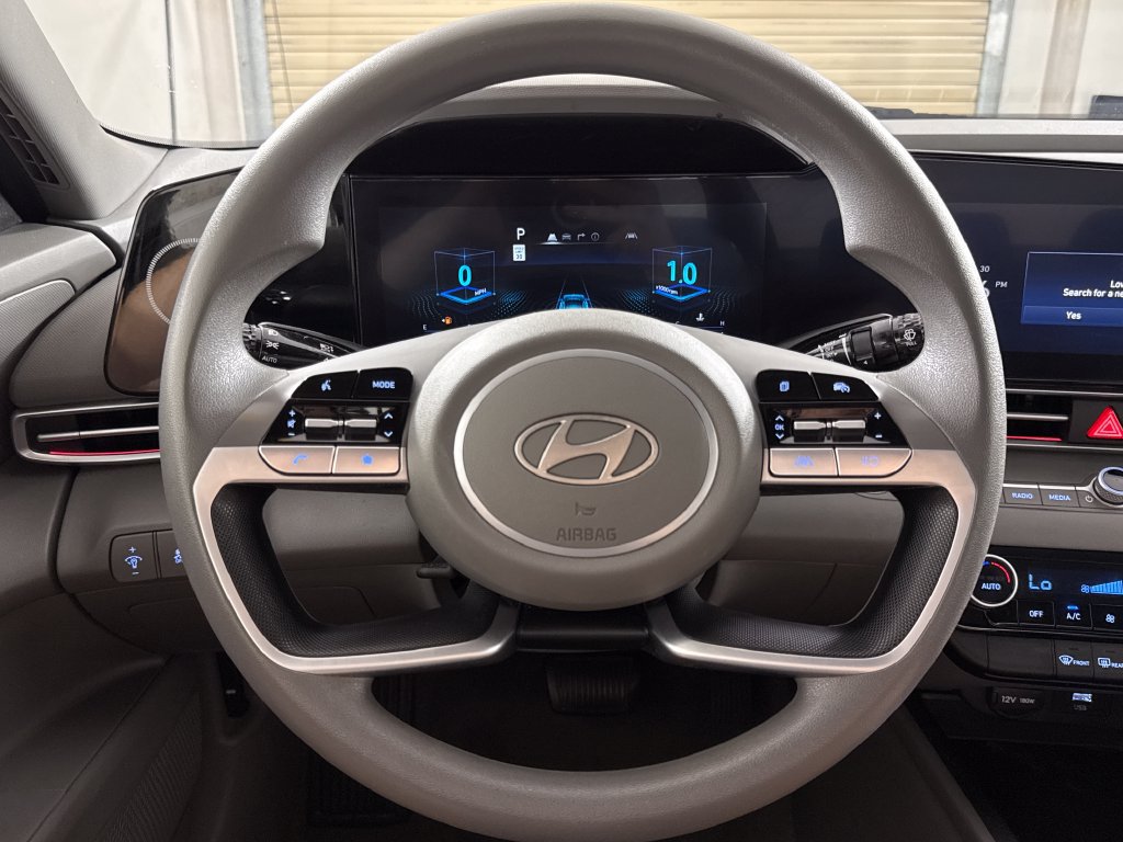 Certified 2024 Hyundai Elantra SEL FWD image 16