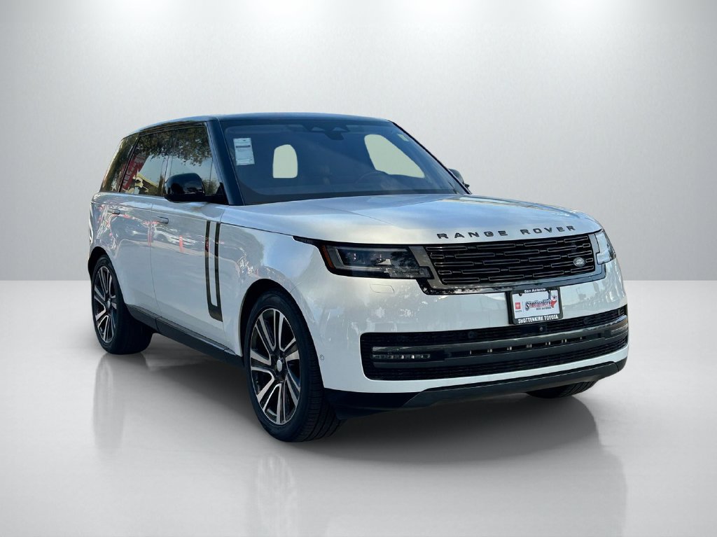 Used 2023 Land Rover Range Rover SE AWD/4WD image 3