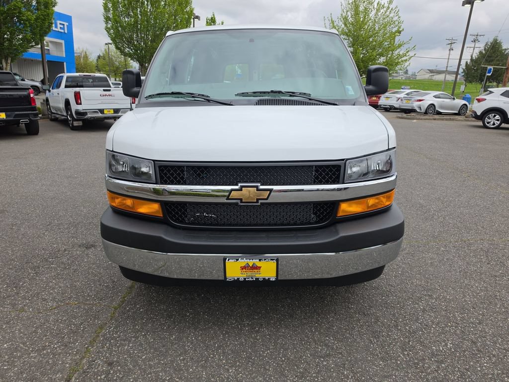 New 2026 Chevrolet Express 3500 Extended w/ Driver Convenience Package RWD image 9