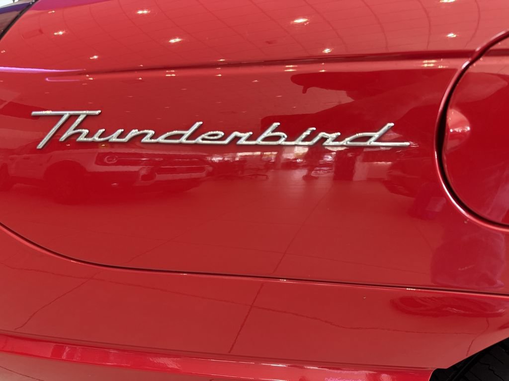 Used 2002 Ford Thunderbird RWD image 25