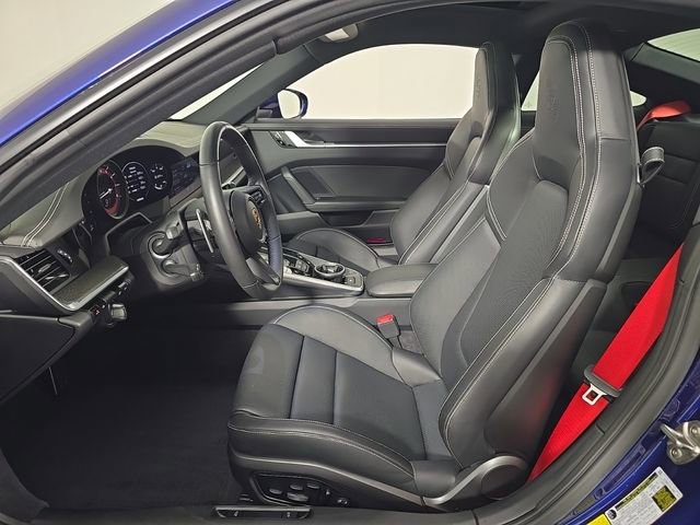 Certified 2020 Porsche 911 Carrera 4S AWD/4WD image 5
