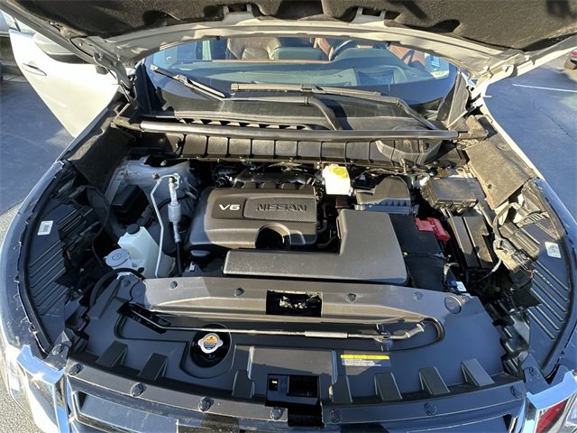 Certified 2022 Nissan Pathfinder Platinum w/ Cargo Package image 18