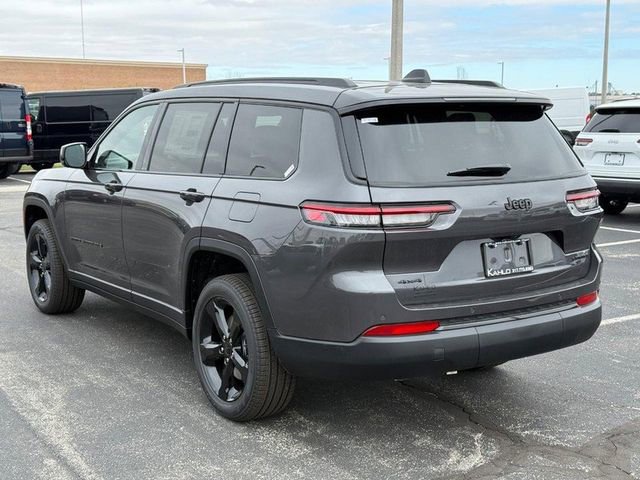 New 2025 Jeep Grand Cherokee L Limited w/ Black Appearance Package image 5
