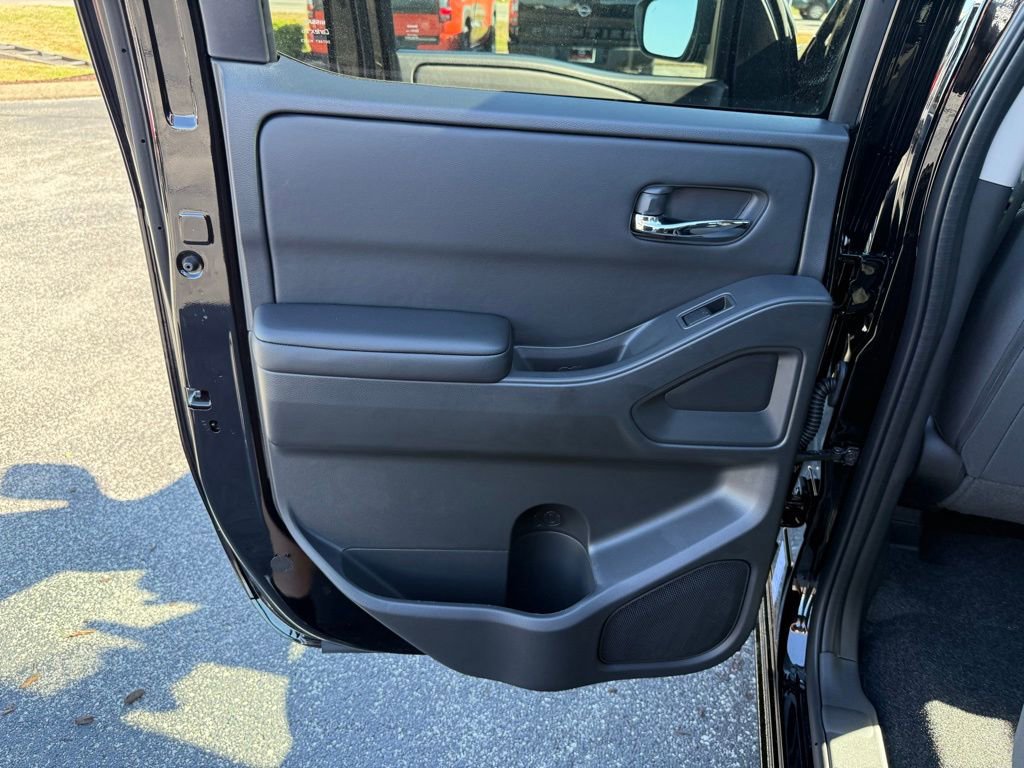 New 2026 Nissan Frontier SV w/ Tow Package image 10