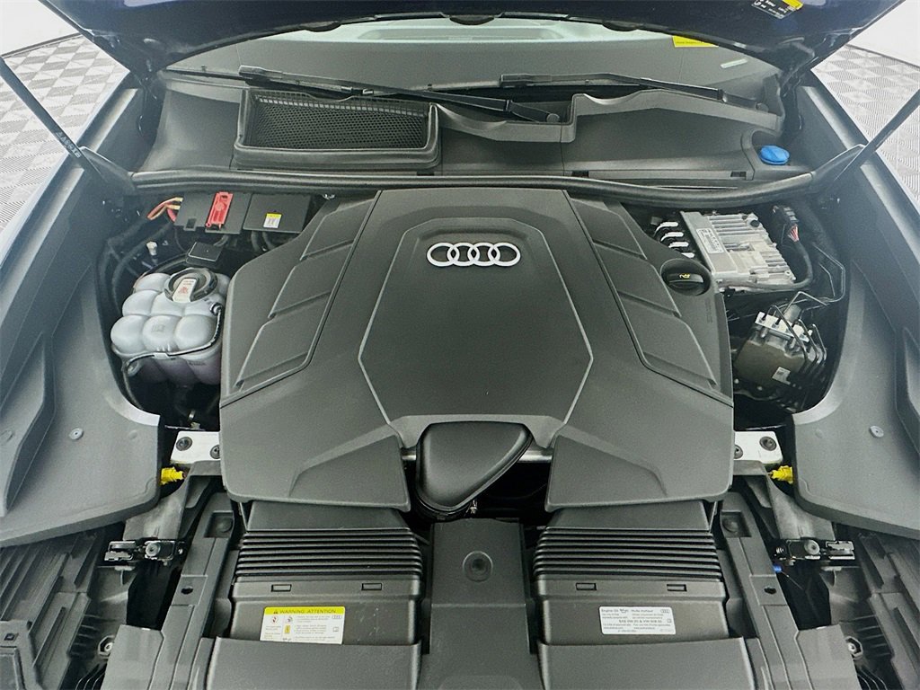 Used 2021 Audi Q8 Premium Plus w/ Premium Plus Package image 31
