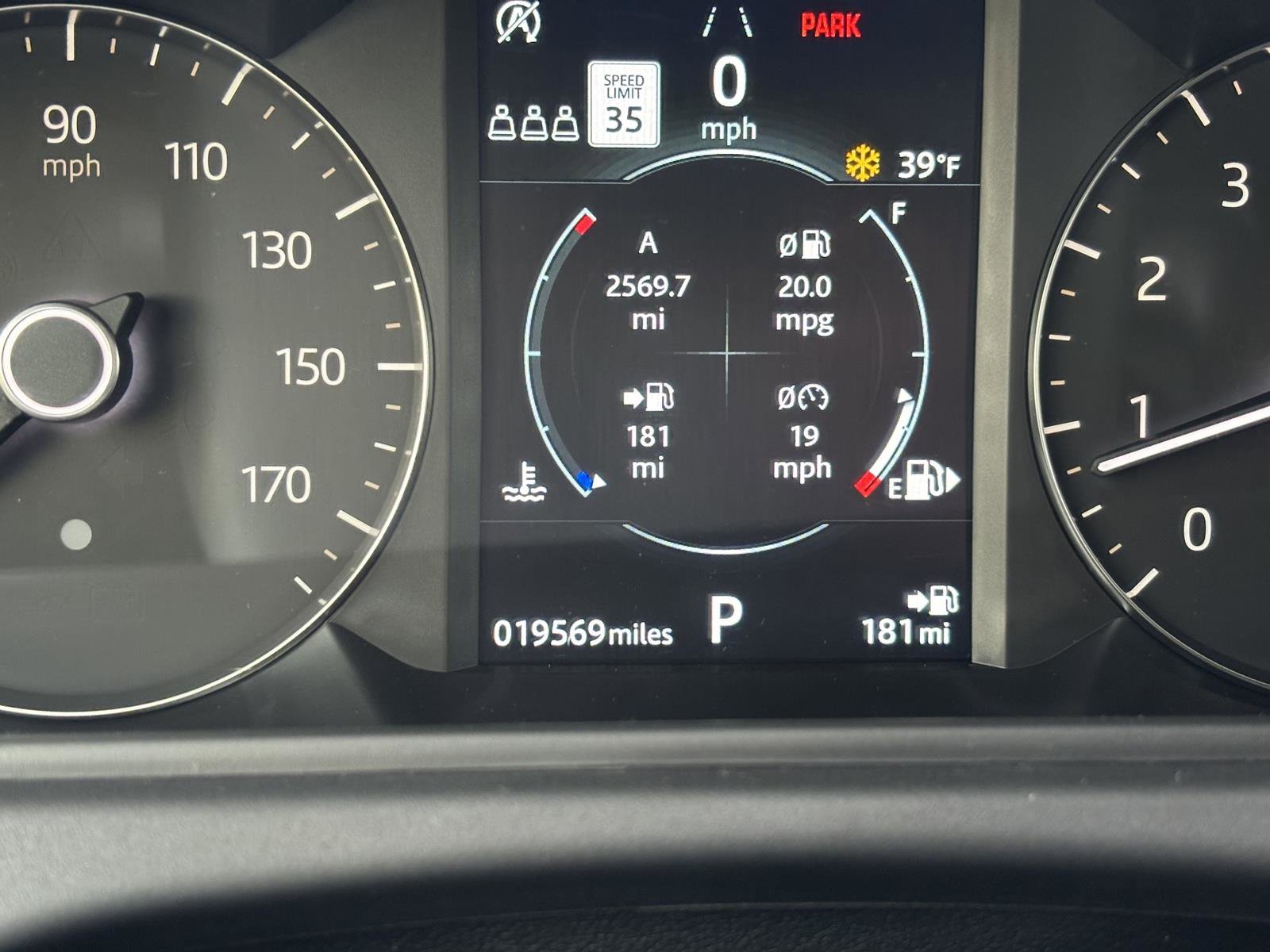 Used 2020 Land Rover Range Rover Velar S image 22