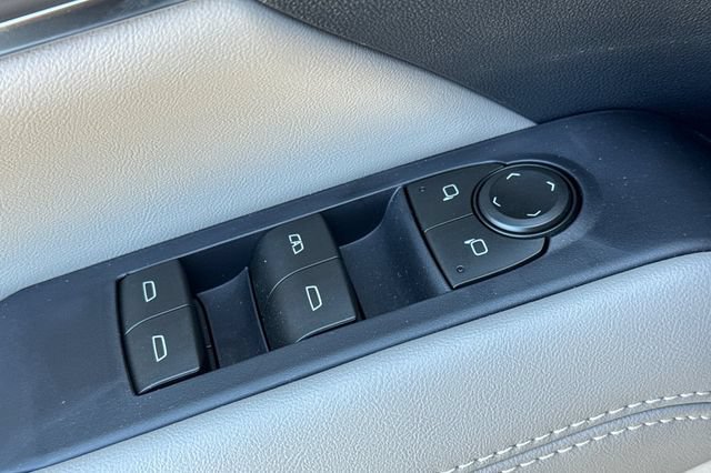 New 2026 GMC Terrain Elevation w/ Black Edition AWD/4WD image 12