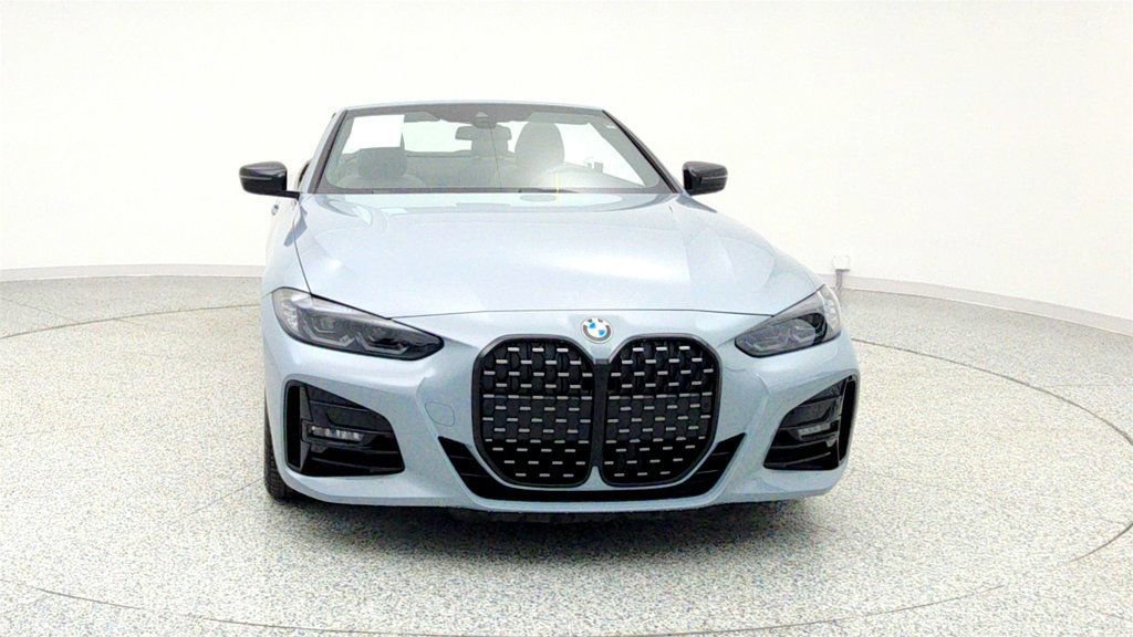 Used 2023 BMW 430i Convertible w/ M Sport Package image 2