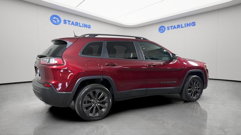 Used 2021 Jeep Cherokee Latitude Lux 80th Anniv w/ Quick Order Package 26U 80TH FWD image 10