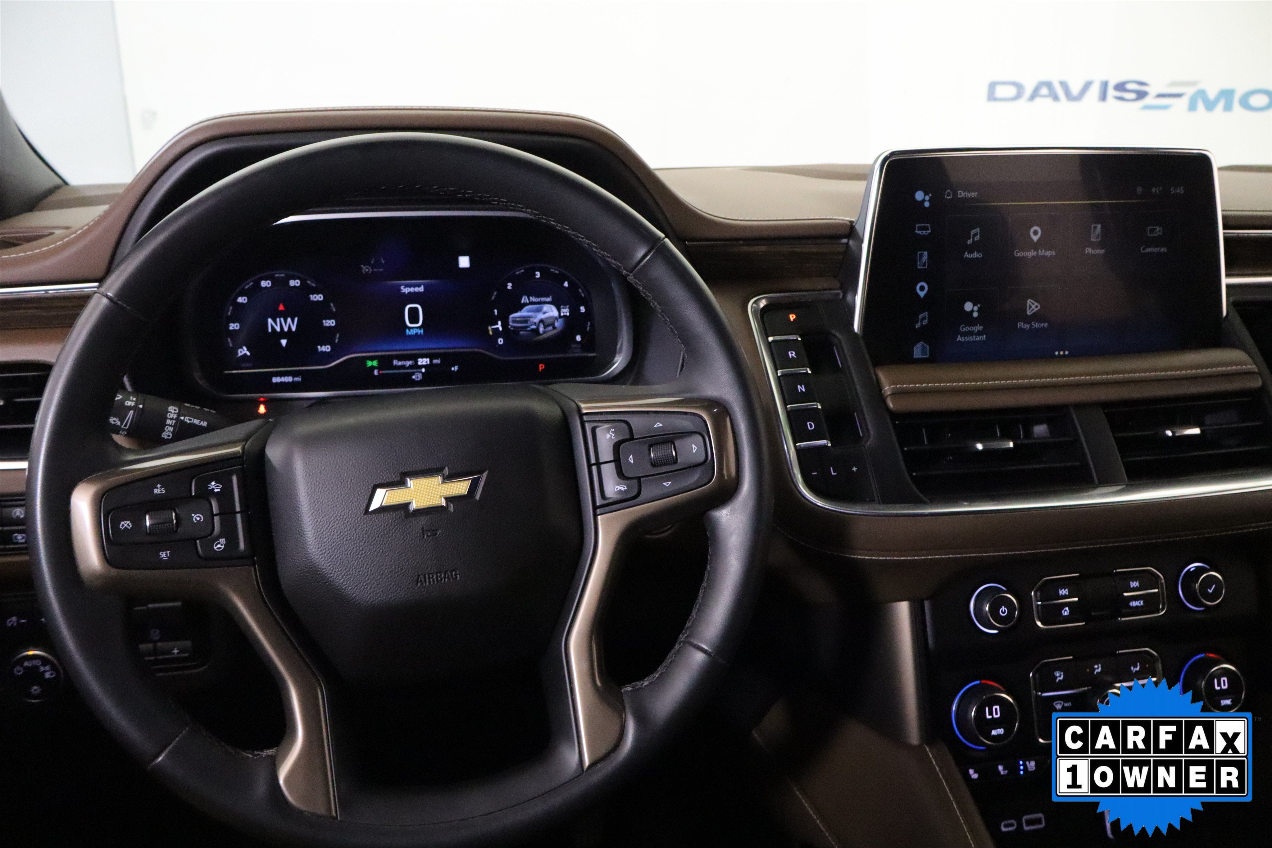 Used 2023 Chevrolet Tahoe High Country AWD/4WD image 23