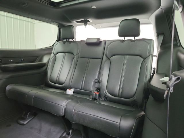 New 2026 Jeep Grand Wagoneer Limited AWD/4WD image 37
