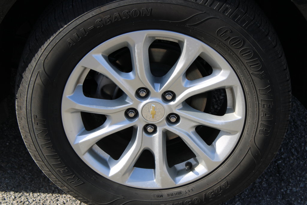 Used 2019 Chevrolet Equinox LT FWD image 8