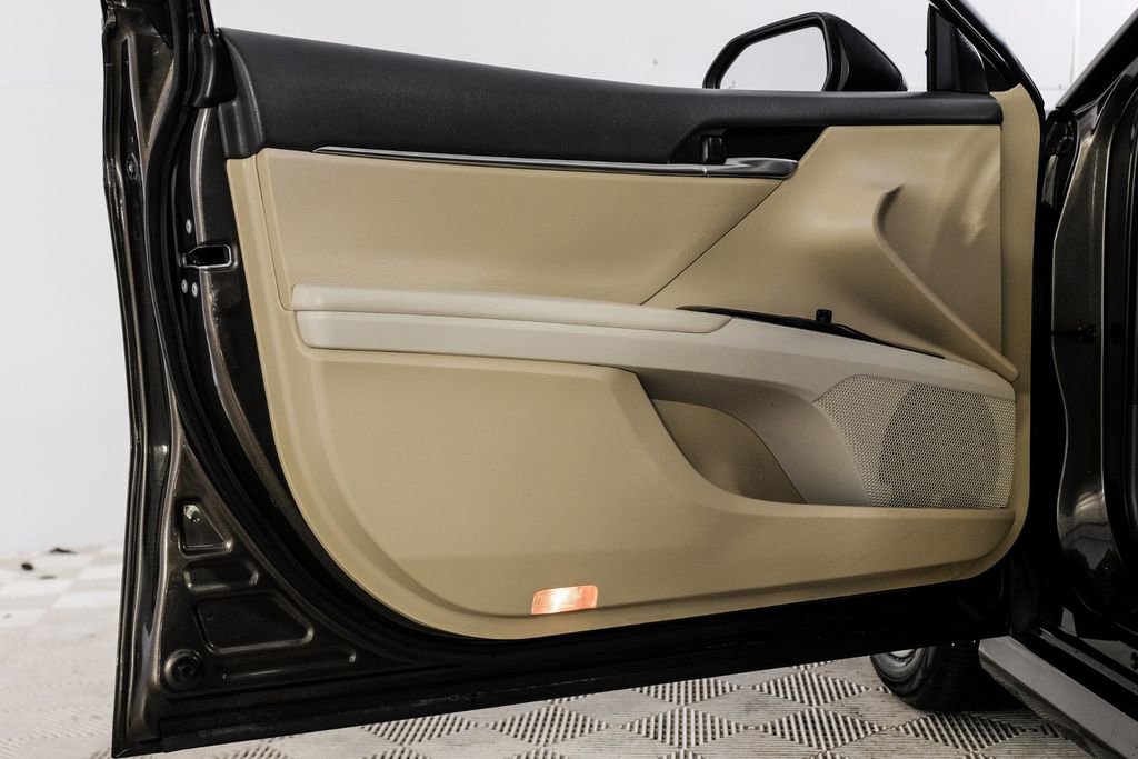 Used 2018 Toyota Camry LE w/ Audio Package image 45