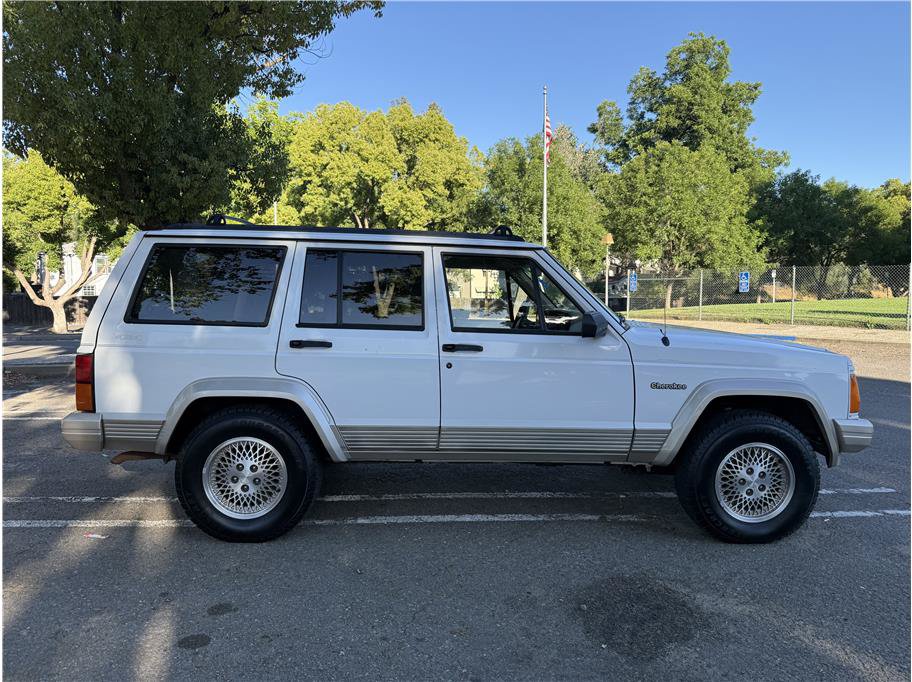 Used 1995 Jeep Cherokee Country AWD/4WD image 8