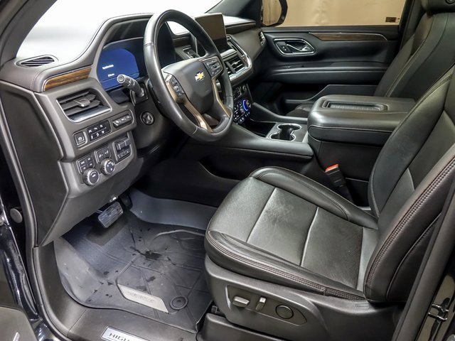 Used 2023 Chevrolet Tahoe High Country w/ Premium Package image 10