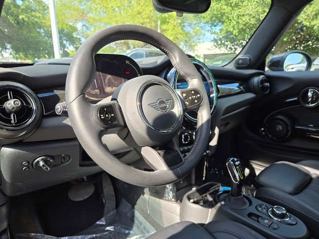 Used 2023 MINI Cooper SE FWD image 12