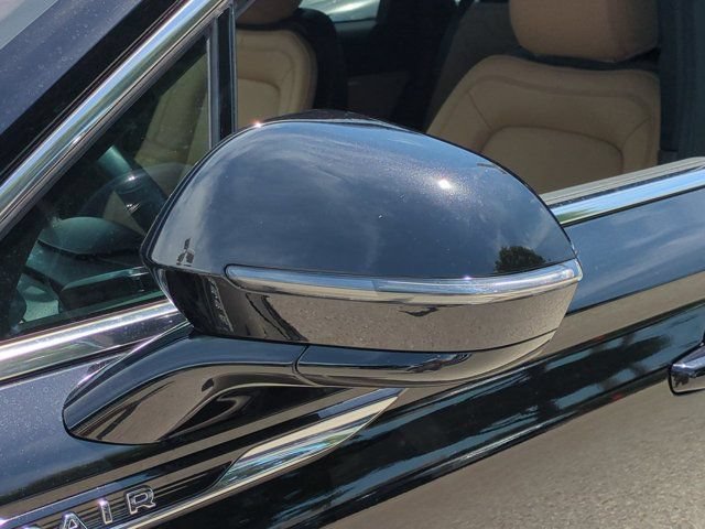 Used 2022 Lincoln Corsair Reserve FWD image 11