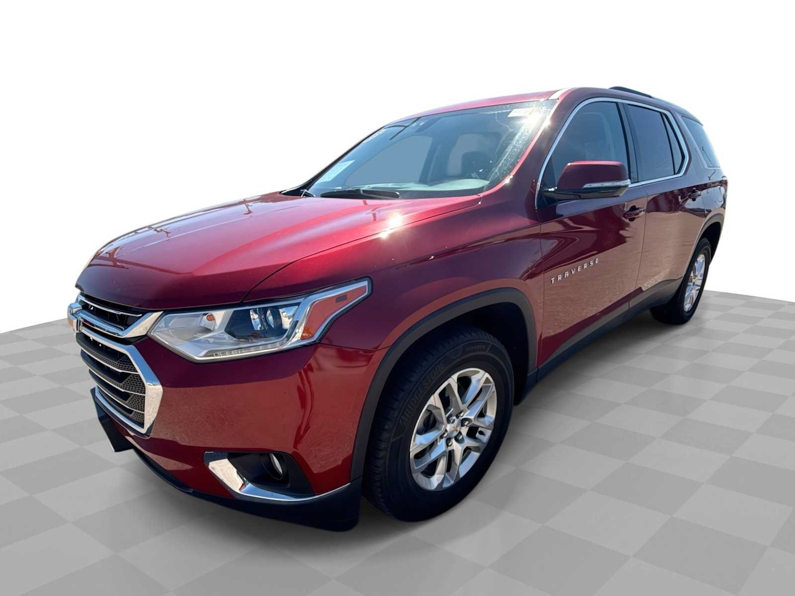 Certified 2018 Chevrolet Traverse LT FWD image 1